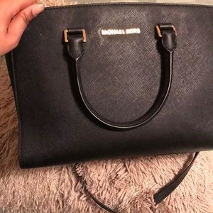 Authentic black Michael Kors Selma